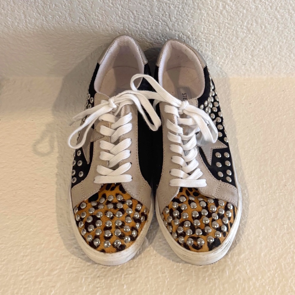 Steve Madden Women's Starling Sneaker - size 8.5